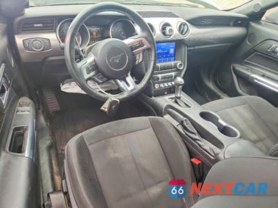 Zdjęcie 8 z 12 samochodu: 2020 FORD MUSTANG VIN:1FA6P8TH7L5113852 - miniatura