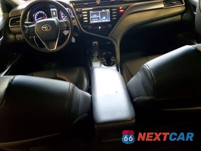 Zdjęcie 8 z 12 samochodu: 2019 TOYOTA CAMRY SE VIN:4T1B11HK2KU757913 - miniatura