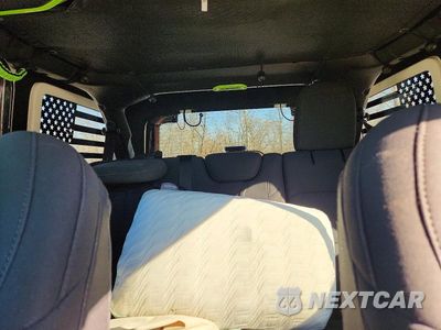 Zdjęcie 10 z 13 samochodu: 2022 JEEP WRANGLER UNLIMITED SPORT VIN:1C4HJXDNXNW272347 - miniatura