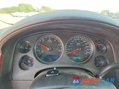 Zdjęcie 9 z 13 samochodu: 2013 CHEVROLET SUBURBAN K1500 LTZ VIN:1GNSKKE7XDR305406 - miniatura