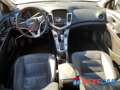 Zdjęcie 8 z 12 samochodu: 2012 CHEVROLET CRUZE LT VIN:1G1PF5SC6C7126272 - miniatura