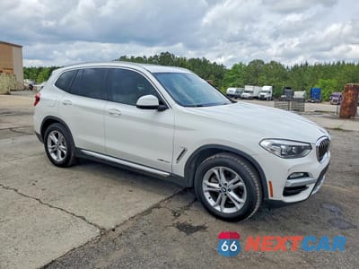Czwarte zdjęcie samochodu z boku: 2018 BMW X3 XDRIVE30I VIN:5UXTR9C50JLC79921 - miniatura