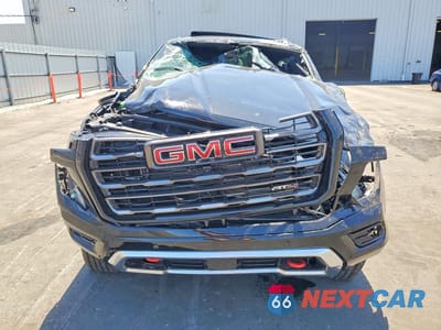 Piąte zdjęcie samochodu w środku: 2026 GMC YUKON AT4 ULTIMATE VIN:1GKS2VKL8TR205027 - miniatura