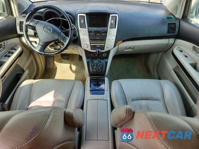 Zdjęcie 8 z 12 samochodu: 2009 LEXUS RX 350 VIN:2T2HK31U49C111391 - miniatura