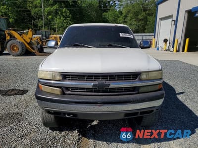 Piąte zdjęcie samochodu w środku: 1999 CHEVROLET SILVERADO K1500 VIN:2GCEK19T4X1221084 - miniatura
