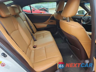 Zdjęcie 10 z 12 samochodu: 2019 LEXUS ES 350 VIN:58ABZ1B18KU045729 - miniatura