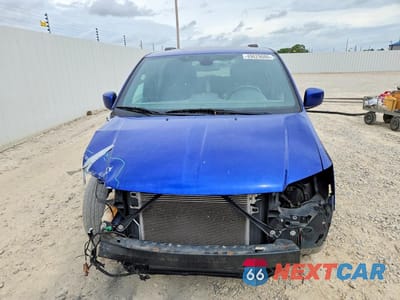 Piąte zdjęcie samochodu w środku: 2019 DODGE GRAND CARAVAN GT VIN:2C4RDGEG7KR621920 - miniatura