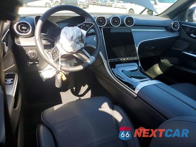 Zdjęcie 8 z 12 samochodu: 2025 MERCEDES-BENZ C 300 VIN:W1KAF4GB1SR282218 - miniatura