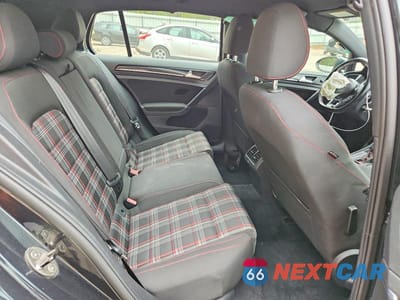 Zdjęcie 10 z 12 samochodu: 2016 VOLKSWAGEN GTI S VIN:3VW4T7AU6GM038937 - miniatura