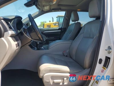 Zdjęcie 7 z 13 samochodu: 2018 TOYOTA HIGHLANDER XLE VIN:5TDJZRFH4JS528974 - miniatura