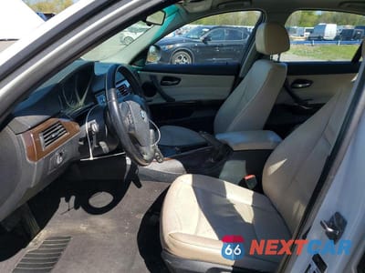 Zdjęcie 7 z 12 samochodu: 2011 BMW 328 XI VIN:WBAPK7C56BA973466 - miniatura
