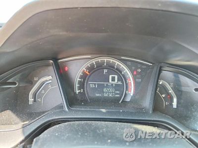 Zdjęcie 9 z 13 samochodu: 2017 HONDA CIVIC LX VIN:19XFC2F50HE205126 - miniatura