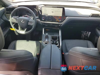 Zdjęcie 8 z 13 samochodu: 2026 LEXUS TX 350 PREMIUM VIN:5TDAAAB63TS055956 - miniatura