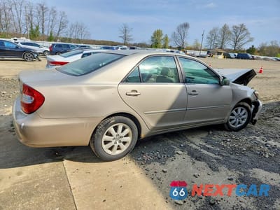 Trzecie zdjęcie samochodu z tyłu: 2004 TOYOTA CAMRY XLE VIN:4T1BE30K64U347291 - miniatura