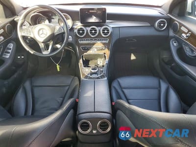 Zdjęcie 8 z 12 samochodu: 2018 MERCEDES-BENZ C 350E VIN:55SWF4HB9JU261649 - miniatura
