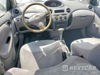 Zdjęcie 8 z 12 samochodu: 2000 TOYOTA ECHO BASE VIN:JTDBT1239Y0045026 - miniatura