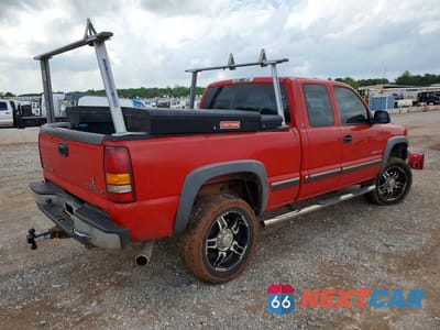 Trzecie zdjęcie samochodu z tyłu: 2001 CHEV SILVERADO C2500 HEAVY DUTY VIN:1GCHC29U41E297077 - miniatura