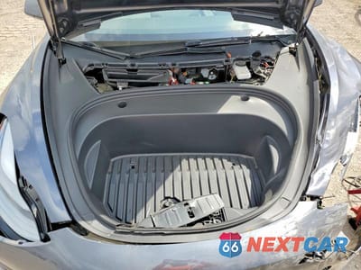 Zdjęcie 11 z 13 samochodu: 2023 TESLA MODEL 3 VIN:5YJ3E1EAXPF686565 - miniatura