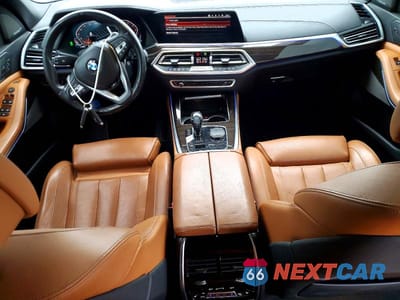Zdjęcie 8 z 13 samochodu: 2019 BMW X5 XDRIVE40I VIN:5UXCR6C57KLK88645 - miniatura