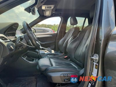Zdjęcie 7 z 13 samochodu: 2018 BMW X1 XDRIVE28I VIN:WBXHT3C32J5F93131 - miniatura