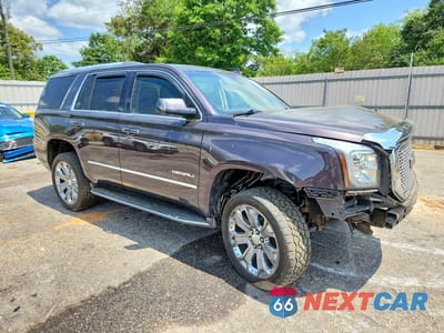 Czwarte zdjęcie samochodu z boku: 2016 GMC YUKON DENALI VIN:1GKS1CKJ9GR368264 - miniatura