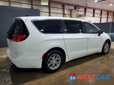 Trzecie zdjęcie samochodu z tyłu: 2026 CHRYSLER PACIFICA SELECT VIN:2C4RC1BG9TR217233 - miniatura