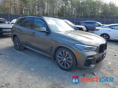 Czwarte zdjęcie samochodu z boku: 2023 BMW X5 XDRIVE45E VIN:5UXTA6C04P9N60911 - miniatura