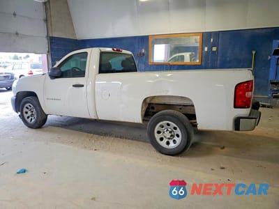 Drugie zdjęcie samochodu z przodu: 2011 CHEVROLET SILVERADO C1500 VIN:1GCNCPE04BZ303943 - miniatura