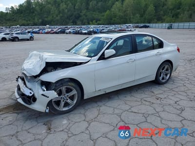 2015 BMW 328 XI WBA3B3G52FNR89034 - główne zdjęcie licytacji z USA - miniatura