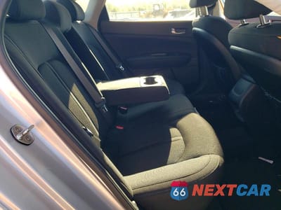 Zdjęcie 10 z 12 samochodu: 2018 KIA OPTIMA LX VIN:5XXGT4L30JG232617 - miniatura