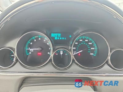 Zdjęcie 9 z 13 samochodu: 2017 BUICK ENCLAVE VIN:5GAKRAKD4HJ255746 - miniatura