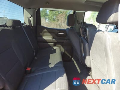 Zdjęcie 10 z 11 samochodu: 2022 CHEVROLET SILVERADO K1500 CUSTOM VIN:1GCPDBEK5NZ528340 - miniatura