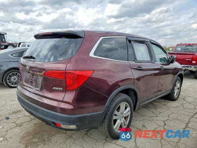 Trzecie zdjęcie samochodu z tyłu: 2016 HONDA PILOT LX VIN:5FNYF6H10GB086214 - miniatura