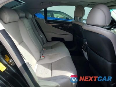 Zdjęcie 10 z 12 samochodu: 2015 LEXUS LS 460 VIN:JTHBL5EF3F5133663 - miniatura