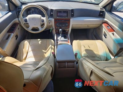 Zdjęcie 8 z 13 samochodu: 2007 JEEP GRAND CHEROKEE LIMITED VIN:1J8HR58227C512064 - miniatura