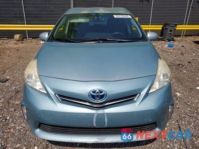 Piąte zdjęcie samochodu w środku: 2014 TOYOTA PRIUS V THREE VIN:JTDZN3EU0EJ000345 - miniatura