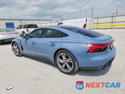 Drugie zdjęcie samochodu z przodu: 2023 AUDI E-TRON GT PREMIUM PLUS VIN:WAUFJBFW8P7004987 - miniatura