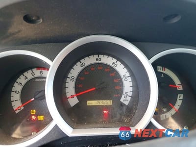 Zdjęcie 9 z 12 samochodu: 2011 TOYOTA TACOMA V6 VIN:3TMLU4EN8BM067863 - miniatura