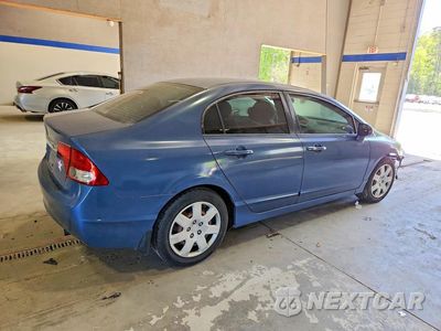 Trzecie zdjęcie samochodu z tyłu: 2011 HONDA CIVIC LX VIN:2HGFA1F54BH510500 - miniatura