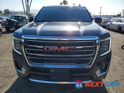 Piąte zdjęcie samochodu w środku: 2021 GMC YUKON XL C1500 SLT VIN:1GKS1GKD1MR268821 - miniatura