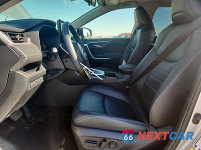 Zdjęcie 7 z 12 samochodu: 2025 TOYOTA RAV4 XLE PREMIUM VIN:JTMB6RFV5SD166282 - miniatura