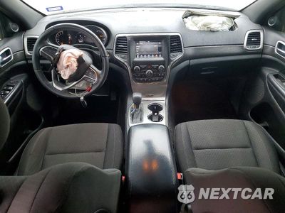 Zdjęcie 8 z 13 samochodu: 2018 JEEP GRAND CHEROKEE LAREDO VIN:1C4RJEAG4JC480928 - miniatura
