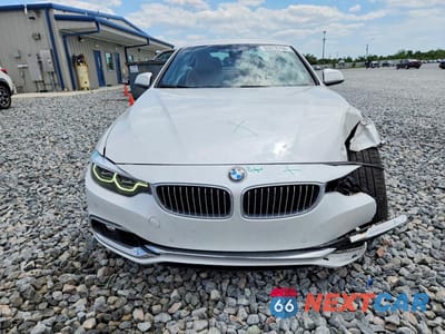 Piąte zdjęcie samochodu w środku: 2018 BMW 440I VIN:WBA4Z5C57JEA32864 - miniatura