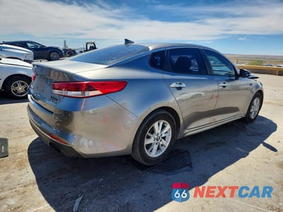 Trzecie zdjęcie samochodu z tyłu: 2016 KIA OPTIMA LX VIN:5XXGT4L35GG021003 - miniatura