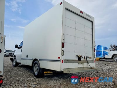 Drugie zdjęcie samochodu z przodu: 2017 CHEVROLET EXPRESS G3500 VIN:1GB0GRFGXH1121164 - miniatura