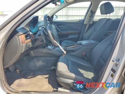 Zdjęcie 7 z 12 samochodu: 2006 BMW 325 I AUTOMATIC VIN:WBAVB17596NK38025 - miniatura