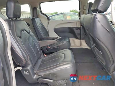 Zdjęcie 11 z 13 samochodu: 2018 CHRYSLER PACIFICA VIN:2C4RC1BG5JR110371 - miniatura