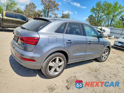 Trzecie zdjęcie samochodu z tyłu: 2015 AUDI Q3 PRESTIGE VIN:WA1GFCFS8FR011513 - miniatura