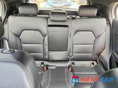 Zdjęcie 10 z 14 samochodu: 2016 MERCEDES-BENZ GLA 250 VIN:WDCTG4EB5GJ206360 - miniatura
