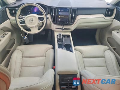 Zdjęcie 8 z 13 samochodu: 2022 VOLVO XC60 B5 INSCRIPTION VIN:YV4L12DL2N1905154 - miniatura